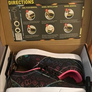 Heelys Multicolor Patterned Kids Sneakers